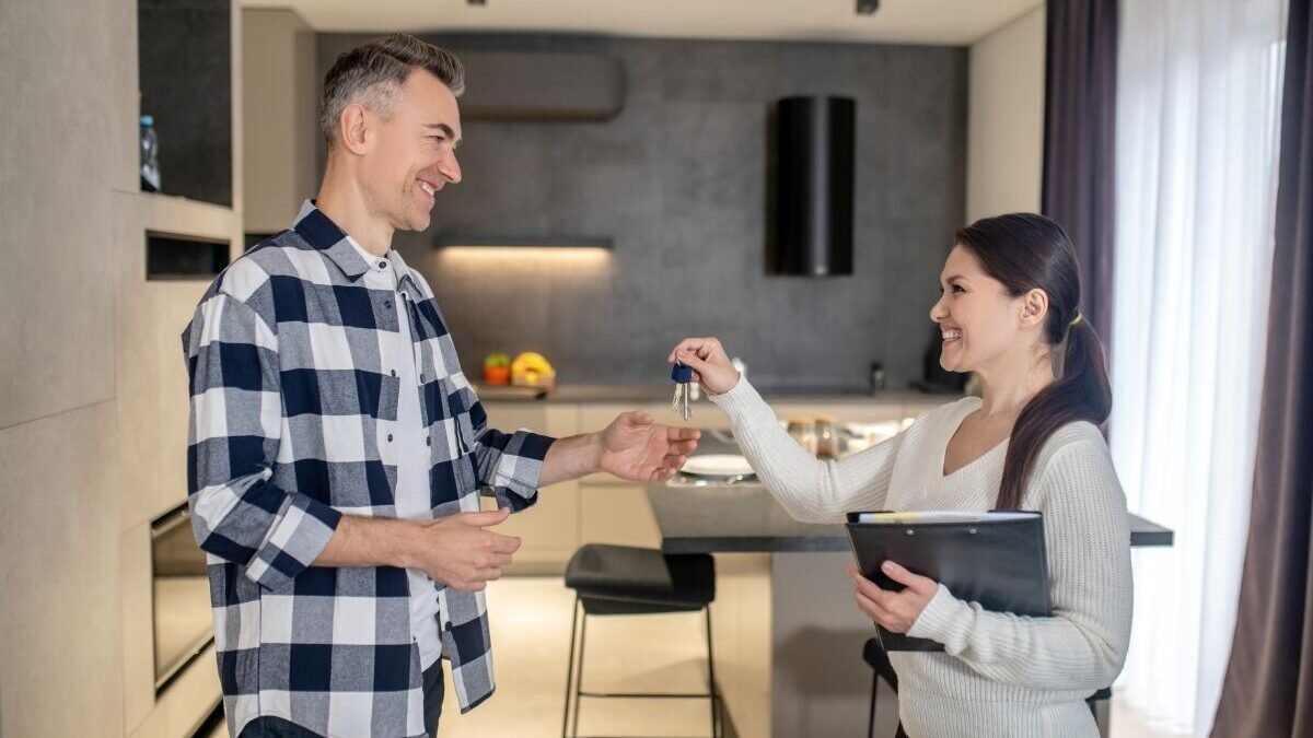 How to Sell a House Fast: Proven Guide 1 How to Make a House Sell Faster